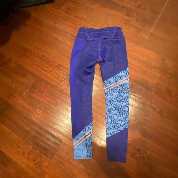 Athleta leggings - Picture 2 of 7